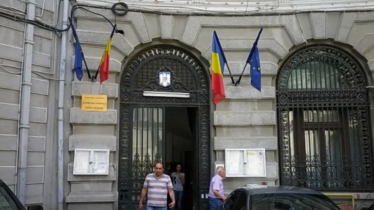 Anunț privind depunerea dosarului pentru cetățenia română - Documente.md